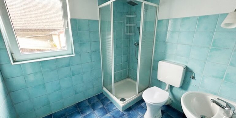 Badezimmer 1