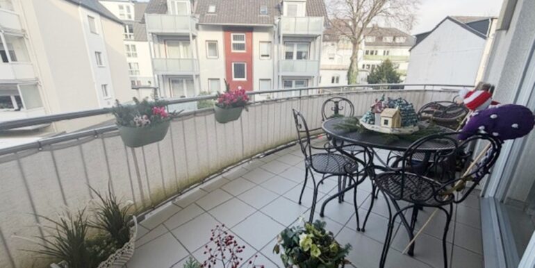 Balkon 1